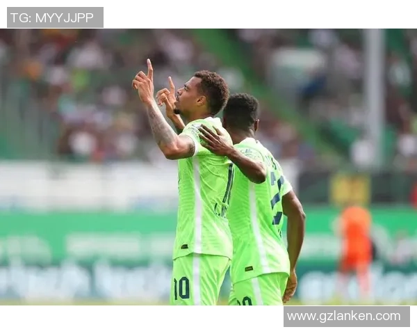 广州足球队以83分领跑洲际杯积分榜展现强劲实力