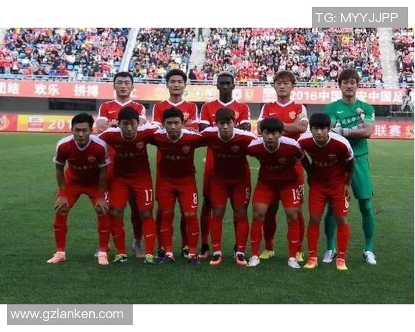 篮球力量榜单揭晓上海篮球队荣获第三名展现强劲实力